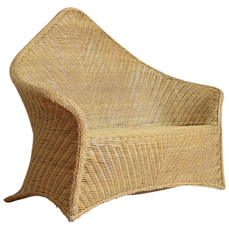 Shaped Wicker Settee