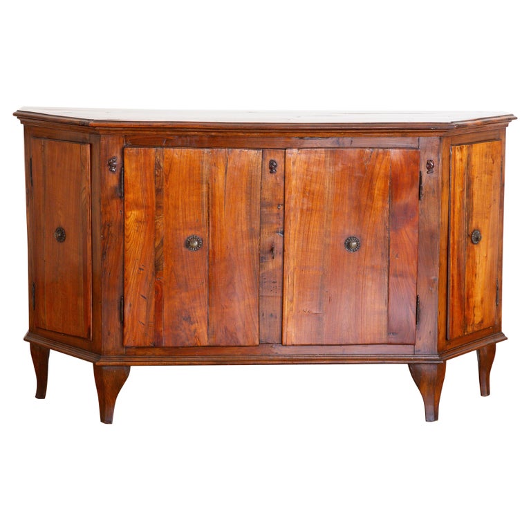 Walnut 4-Door Scantonata Credenza