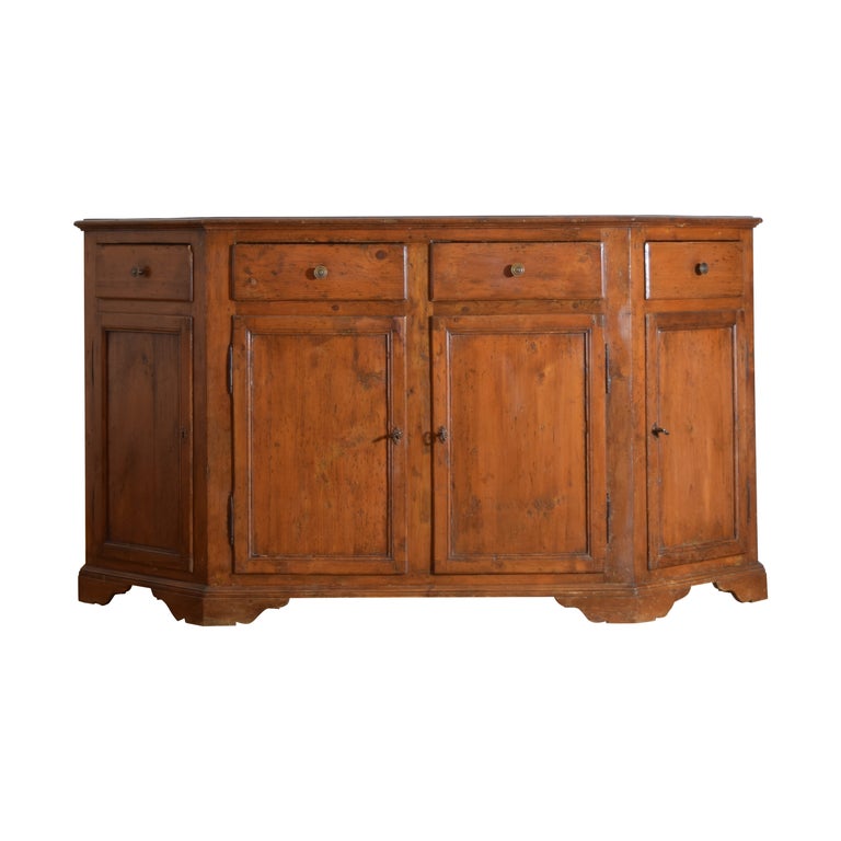 Large Rustic Larice Wood Scantonata Credenza