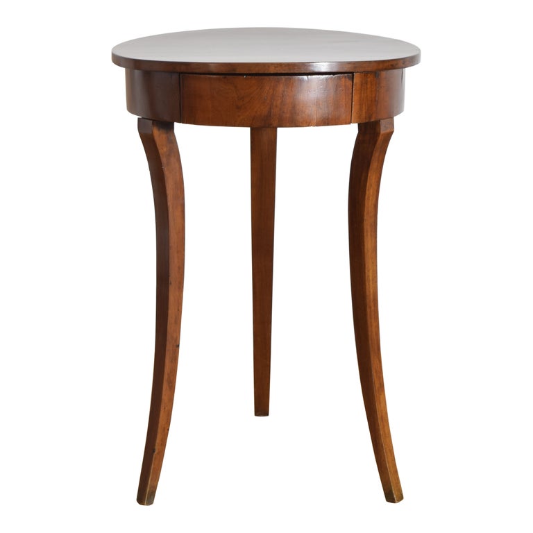 Walnut 1-Drawer Side Table
