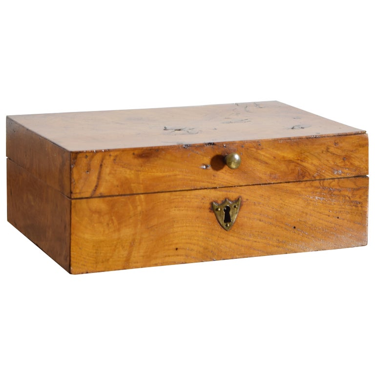Maplewood Hinged Box