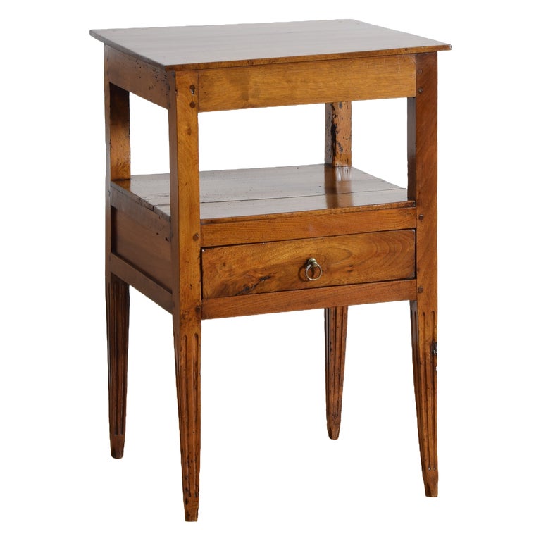 Walnut 1-Drawer Table