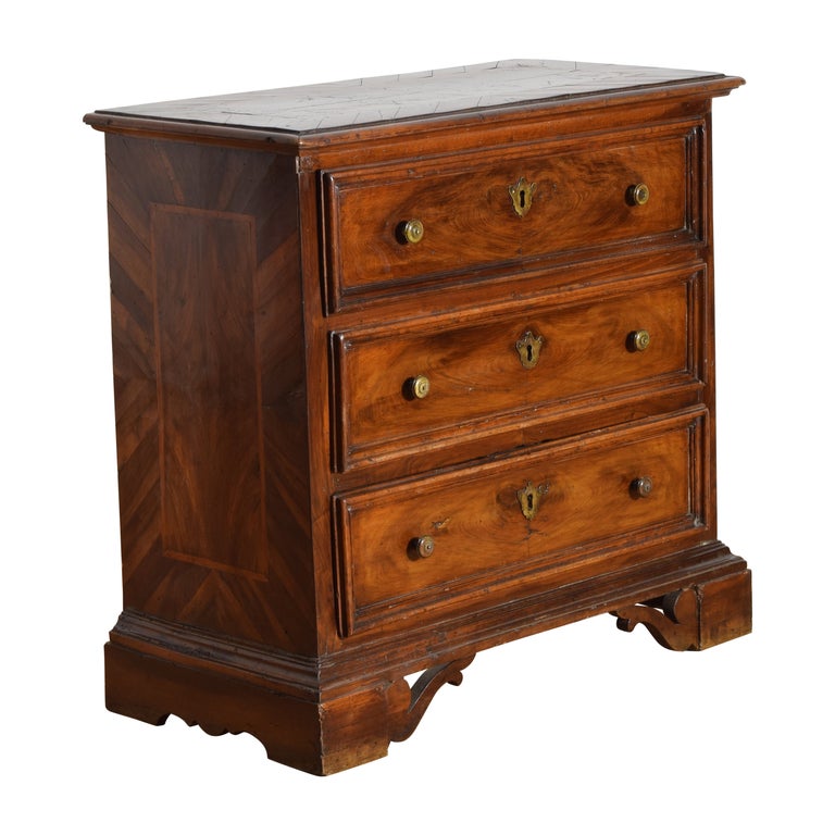 Walnut Veneered and Band Inlaid 3-Drawer Commode