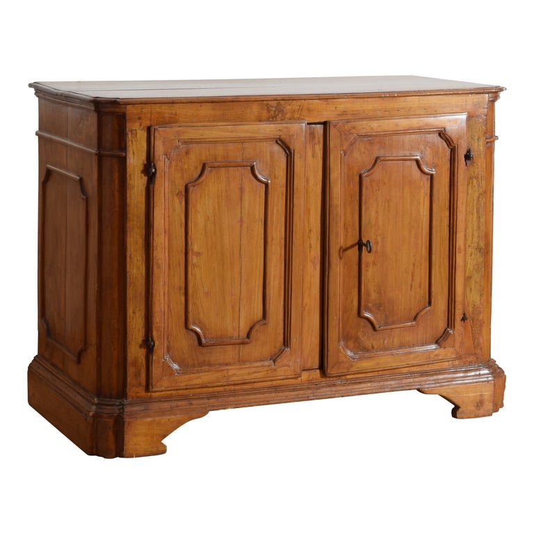 Poplar Wood 2-Door Credenza