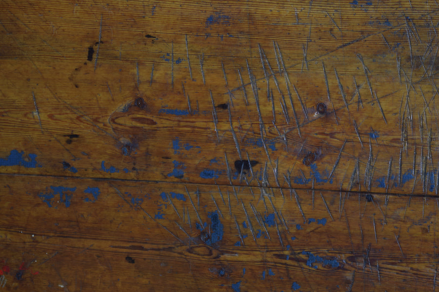 Pinewood Stretcher Table with Original Paint