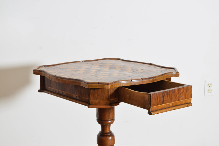 Walnut amd Inlaid 1-Drawer Games Table