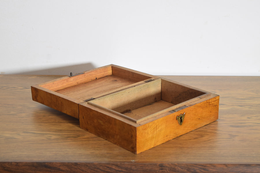 Maplewood Hinged Box