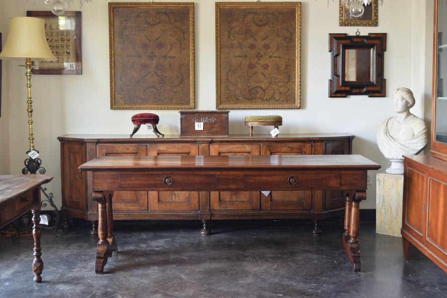 Walnut 2-Drawer Drapers Table