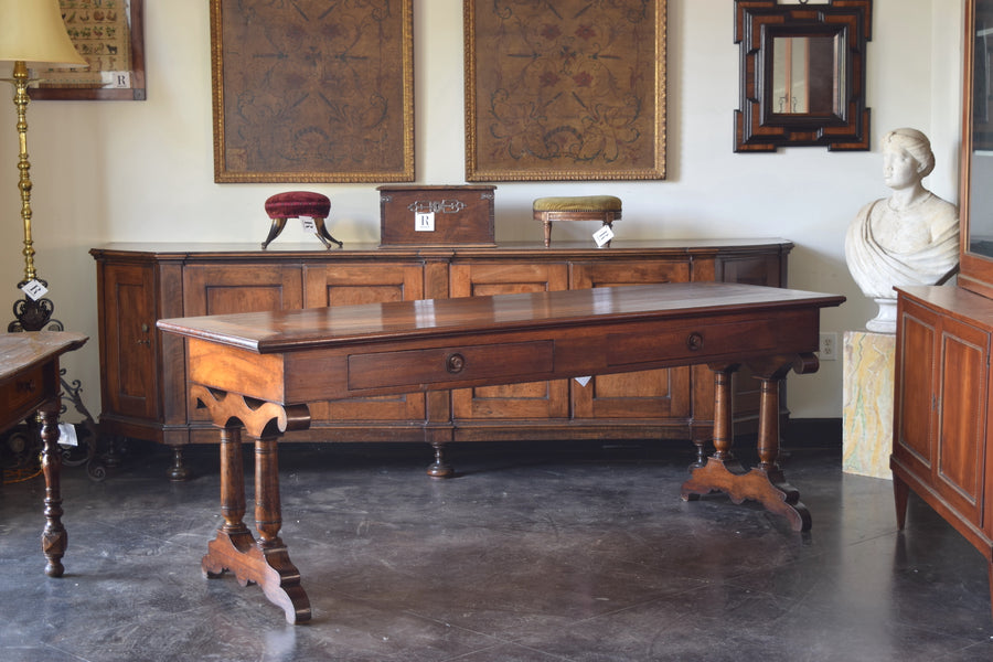 Walnut 2-Drawer Drapers Table