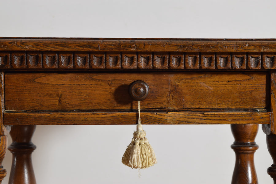 Turned Oak 1-Drawer Table