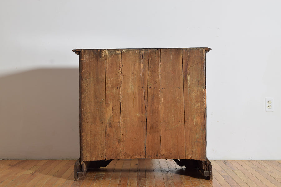Walnut Veneered and Band Inlaid 3-Drawer Commode