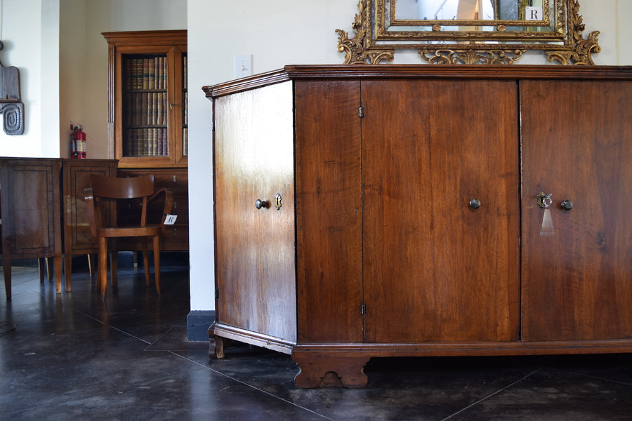 Light Walnut Scantonata Credenza