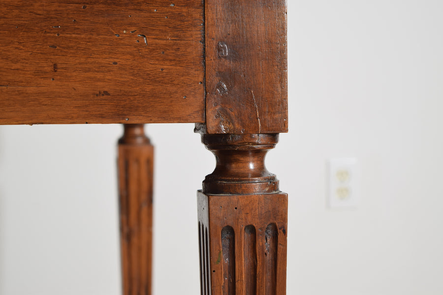 Walnut 1-Drawer Table
