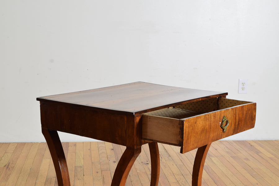 Walnut 1-Drawer Side Table