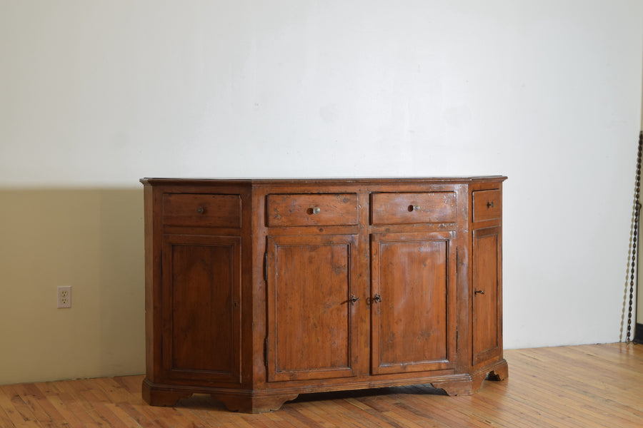 Large Rustic Larice Wood Scantonata Credenza