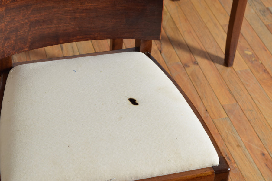 Set of 6 Shaped Walnut and Upholstered Dining Chairs