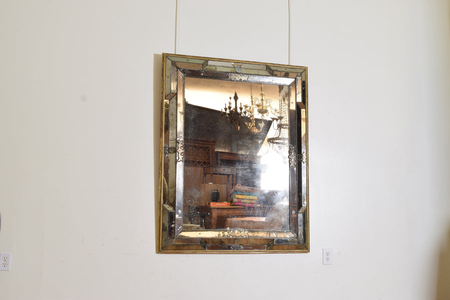 Large Faceted Multi-Panel Mirror