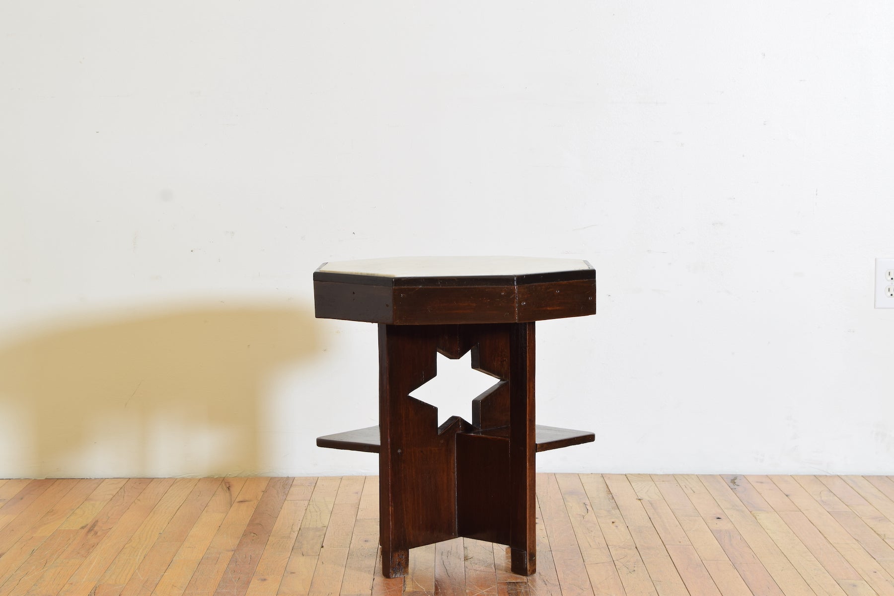 Shaped Hardwood and Marble-Top Side Table – ROBUCK