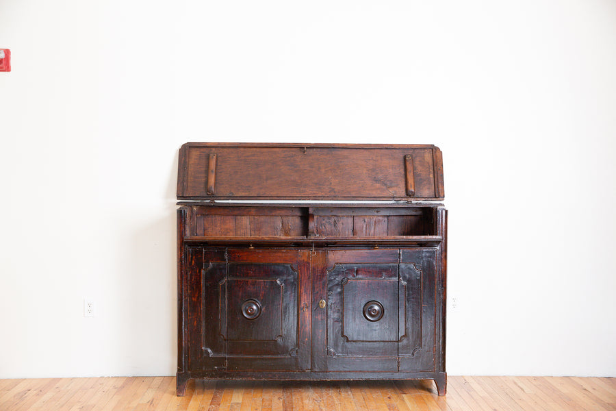 Walnut Credenza Madia