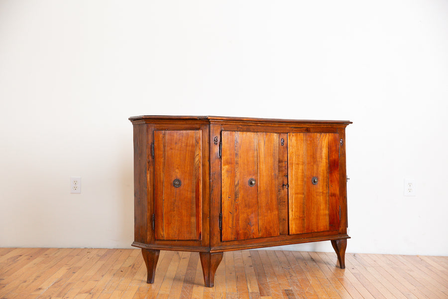 Walnut 4-Door Scantonata Credenza