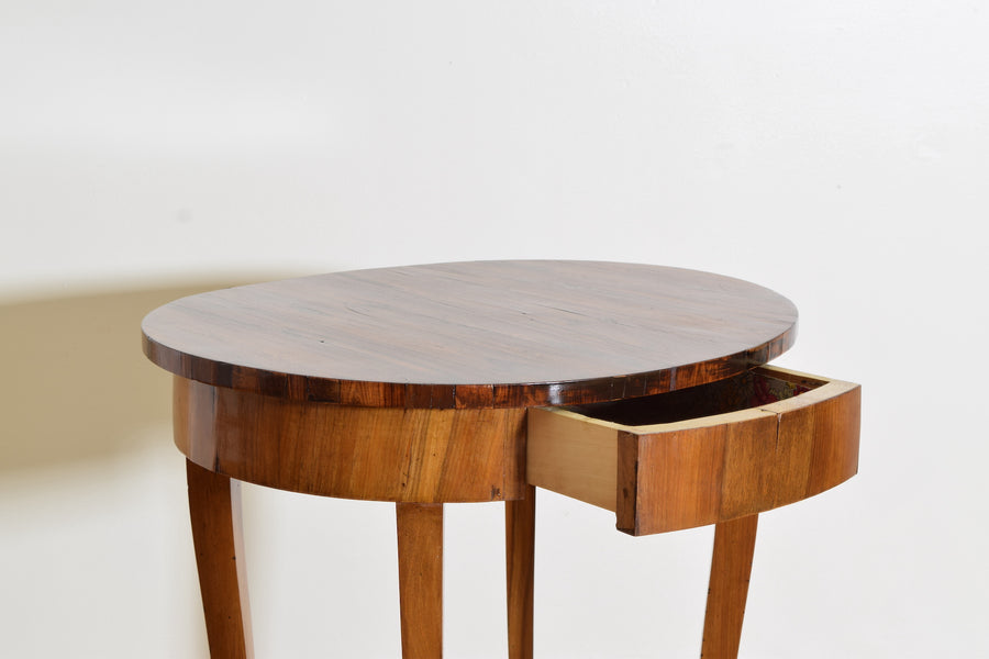 Veneered Oval 1-Drawer Table