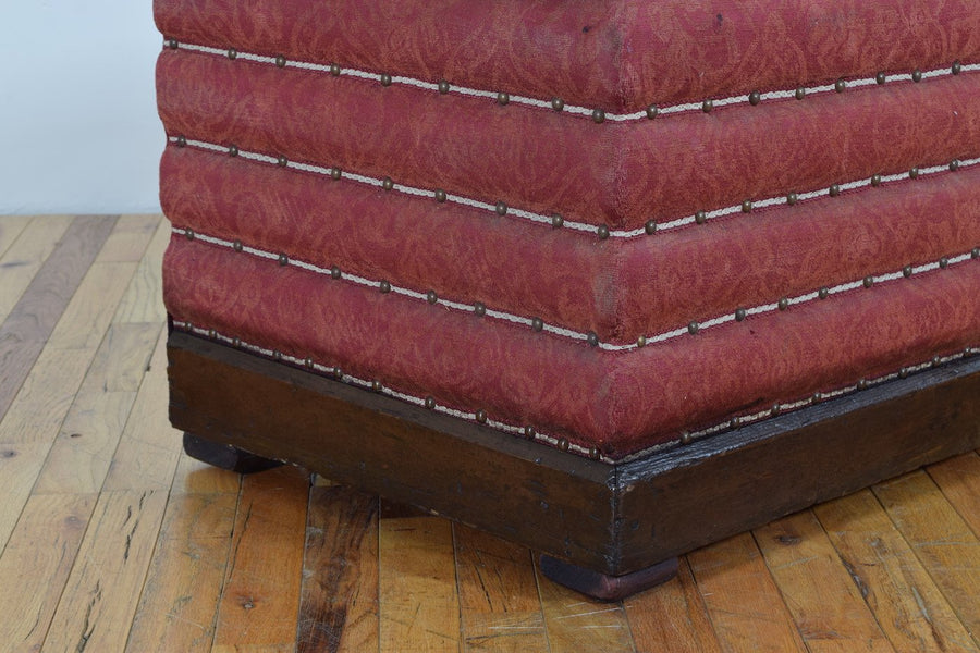 Upholstered Trunk/Bench